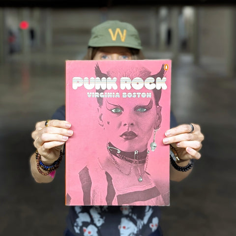 【冬バーゲン★特別送料無料！】 Punk Rock by Virginia Boston – Hat & Beard Press 洋書